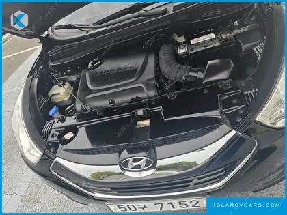 HYUNDAI TUCSON DIESEL 2WD LX20