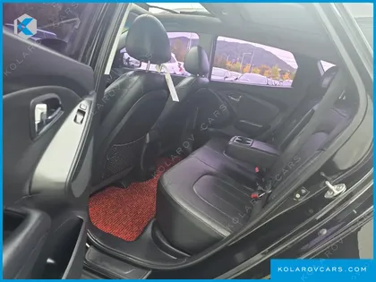 HYUNDAI TUCSON DIESEL 2WD LX20