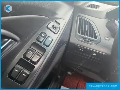 HYUNDAI TUCSON DIESEL 2WD LX20