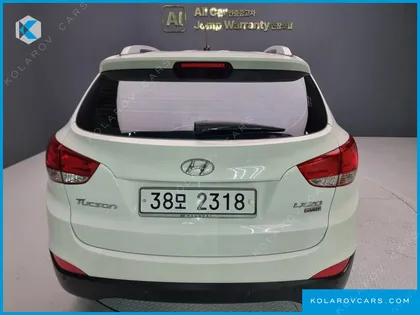 HYUNDAI TUCSON DIESEL 2WD LX20