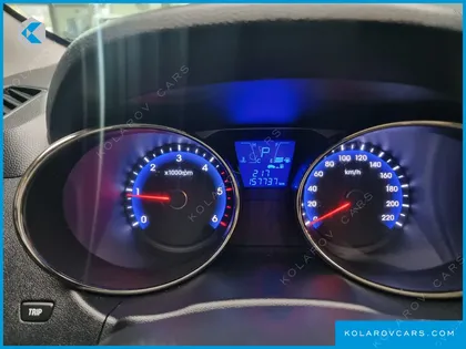 HYUNDAI TUCSON DIESEL 2WD LX20