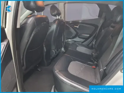 HYUNDAI TUCSON DIESEL 2WD LX20