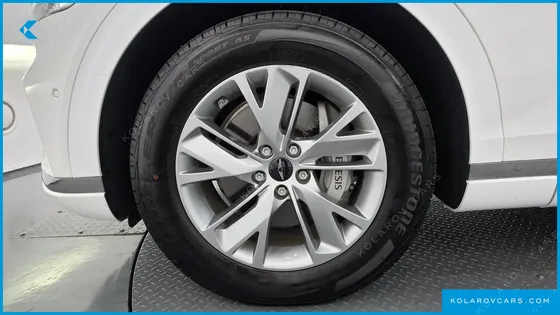 GENESIS GV70 2.5T GASOLINE 2WD