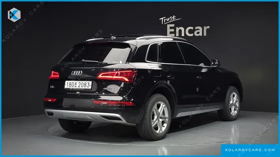 AUDI Q5 45 TFSI QUATTRO