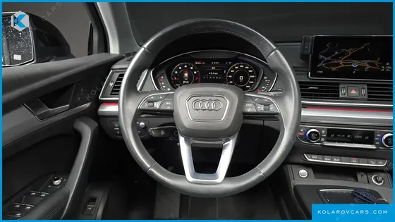 AUDI Q5 45 TFSI QUATTRO