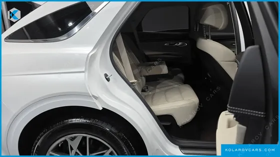 GENESIS GV70 2.5T GASOLINE 2WD