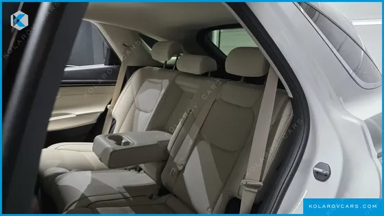 GENESIS GV70 2.5T GASOLINE 2WD