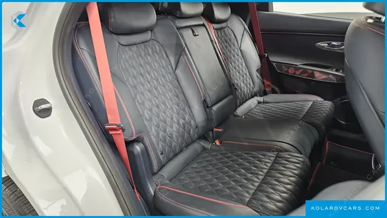 GENESIS GV70 2.5T GASOLINE 2WD