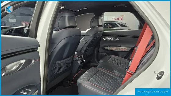 GENESIS GV70 2.5T GASOLINE 2WD