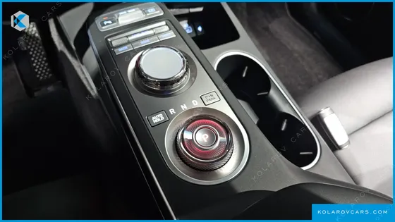 GENESIS GV70 2.5T GASOLINE 2WD