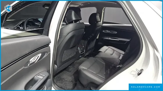 GENESIS GV70 2.5T GASOLINE 2WD