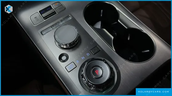 GENESIS GV70 2.5T GASOLINE 2WD