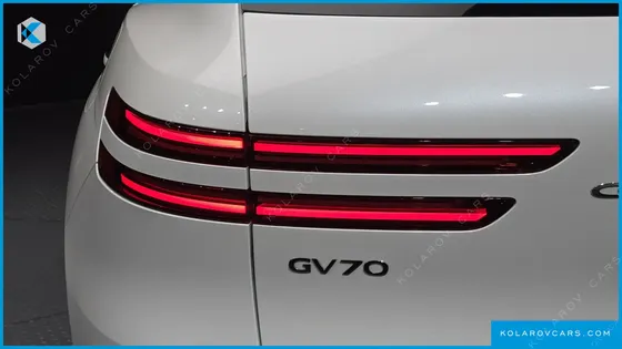 GENESIS GV70 2.5T GASOLINE 2WD
