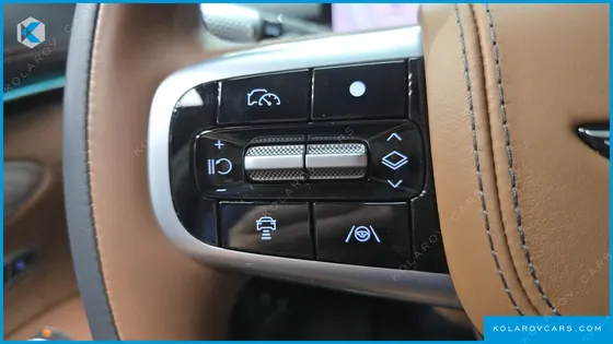 GENESIS GV70 2.5T GASOLINE 2WD