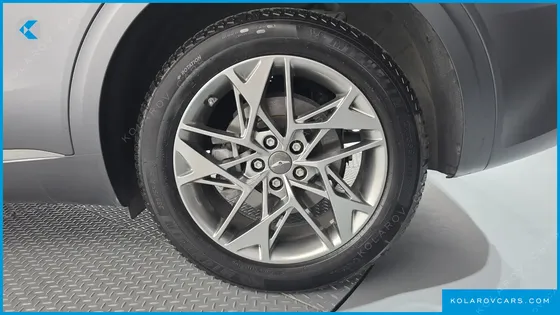 GENESIS GV70 2.5T GASOLINE 2WD