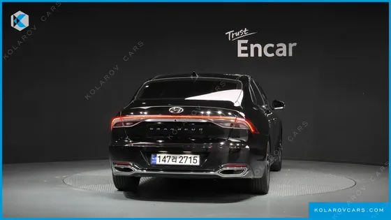 HYUNDAI GRANDEUR LE BLANC