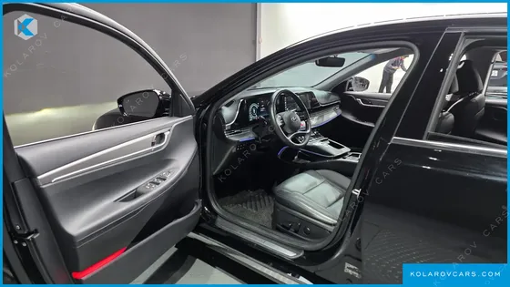 HYUNDAI GRANDEUR LE BLANC