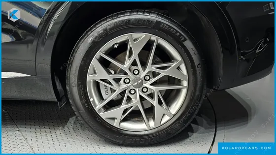 GENESIS GV70 2.5T GASOLINE 2WD