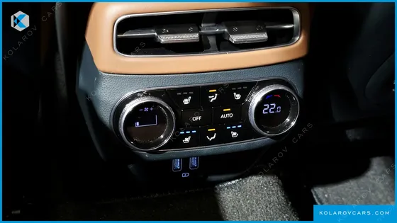 GENESIS GV70 2.5T GASOLINE 2WD
