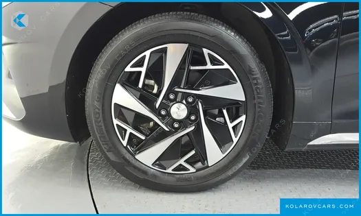 HYUNDAI GRANDEUR EXCLUSIVE