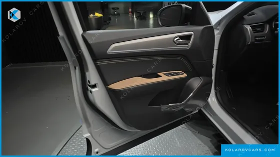 RENAULT KOREA ARCANA 1.6 E-TECH ICONIC