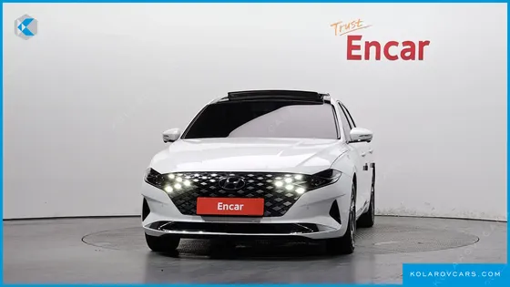 HYUNDAI GRANDEUR LE BLANC