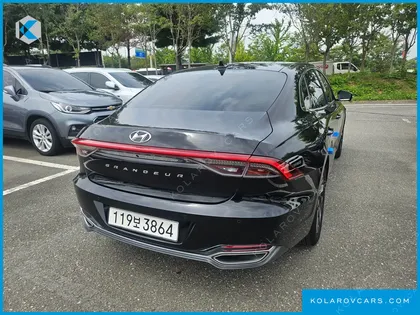 HYUNDAI GRANDEUR LE BLANC