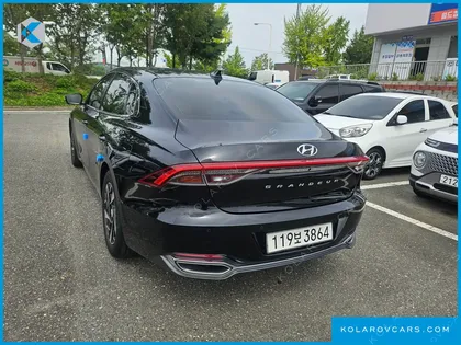 HYUNDAI GRANDEUR LE BLANC