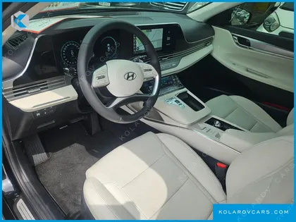 HYUNDAI GRANDEUR LE BLANC