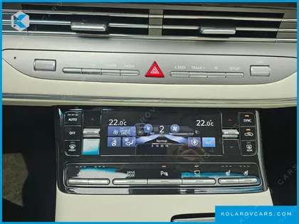 HYUNDAI GRANDEUR LE BLANC