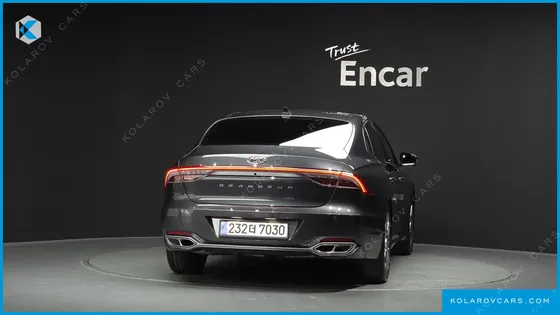 HYUNDAI GRANDEUR CALLIGRAPHY