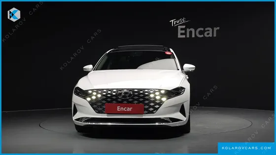 HYUNDAI GRANDEUR LE BLANC