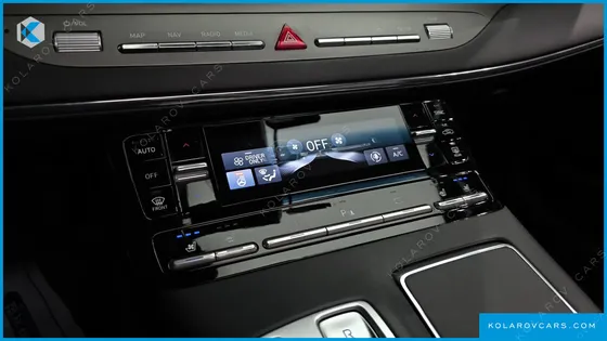HYUNDAI GRANDEUR LE BLANC