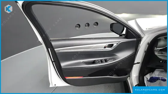 HYUNDAI GRANDEUR LE BLANC