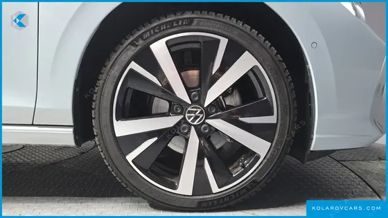 VOLKSWAGEN GOLF 2.0 TDI PRESTIGE