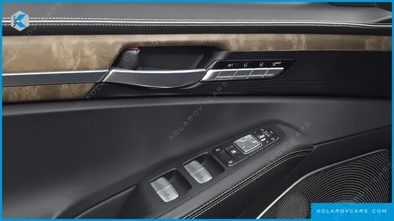 GENESIS G90 5.0 AWD
