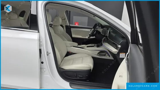 HYUNDAI GRANDEUR LE BLANC