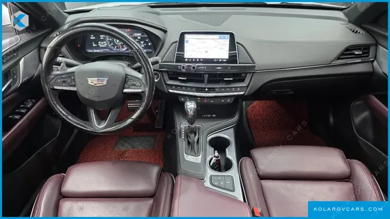 CADILLAC CT4 2.0 SPORT