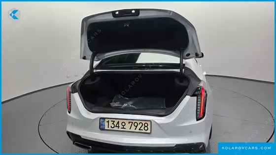 CADILLAC CT4 2.0 SPORT