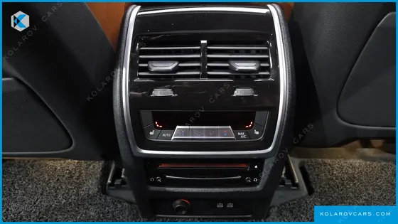 BMW X7 XDRIVE 40I DESIGN PURE EXCELLENCE 7-SEATER