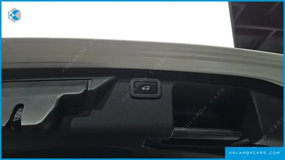 LAND ROVER DISCOVERY SPORT 2.0 TD4 SE (150PS)