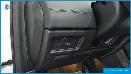 LAND ROVER DISCOVERY SPORT 2.0 TD4 SE (150PS)