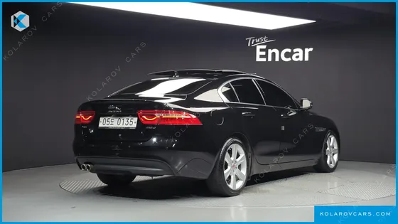 JAGUAR XE 20D PORTFOLIO