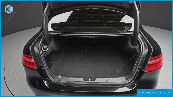 JAGUAR XE 20D PORTFOLIO
