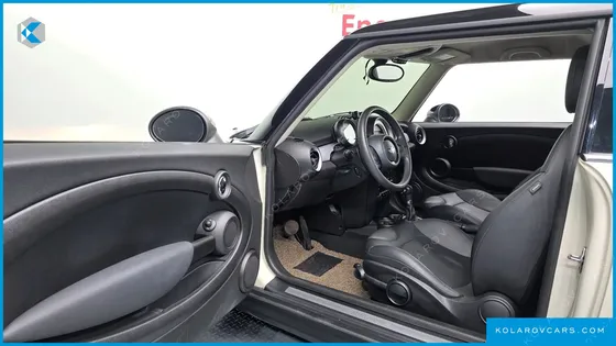 MINI COOPER SPECIAL EDITION