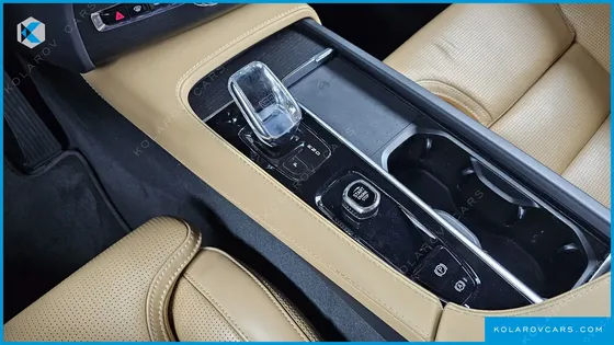 VOLVO XC90 B6 INSCRIPTION