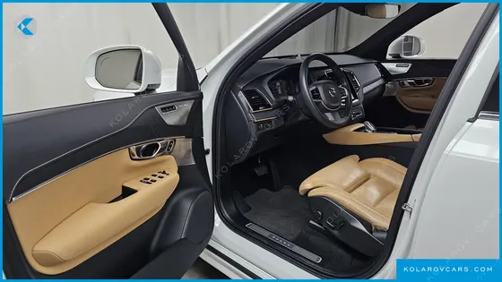 VOLVO XC90 B6 INSCRIPTION