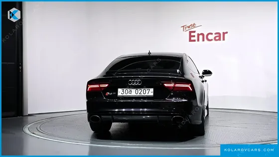 AUDI RS7 4.0 TFSI QUATTRO