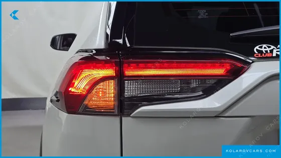 TOYOTA RAV4 2.5 2WD HYBRID