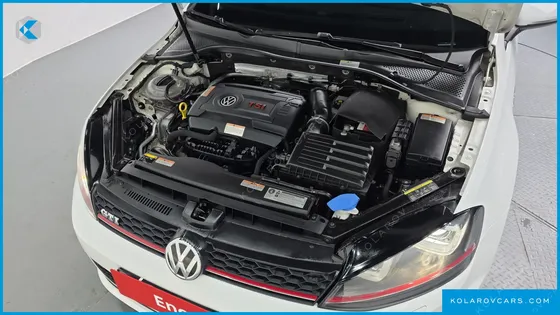 VOLKSWAGEN GOLF 2.0 GTI